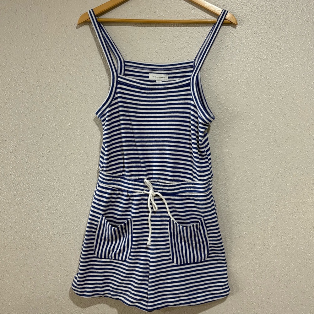Free Assembly Blue & White Striped Romper with Pockets NWT